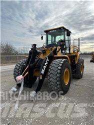 Sany SW405K Колесни товарачи