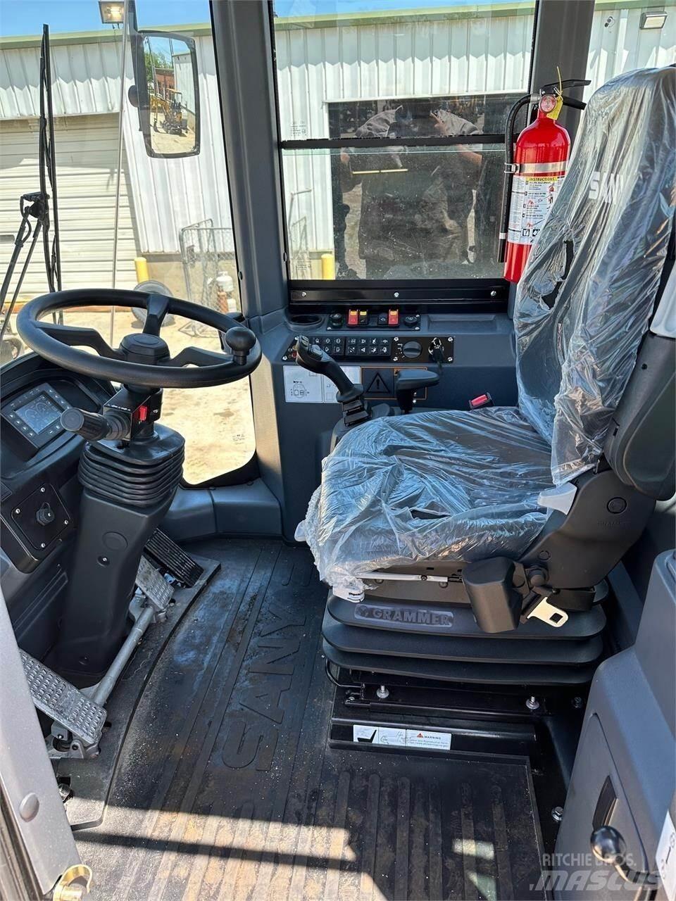 Sany SW405K Колесни товарачи