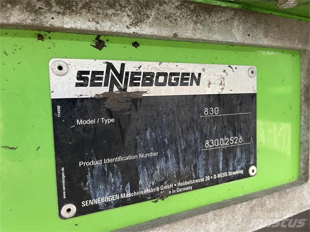 Sennebogen 830M Оператори на отпадъци/индустрия
