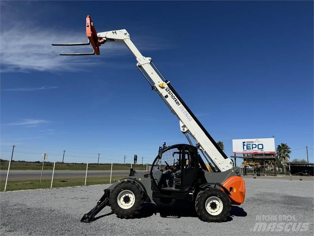 Snorkel SR9244 Телескопични товарачи