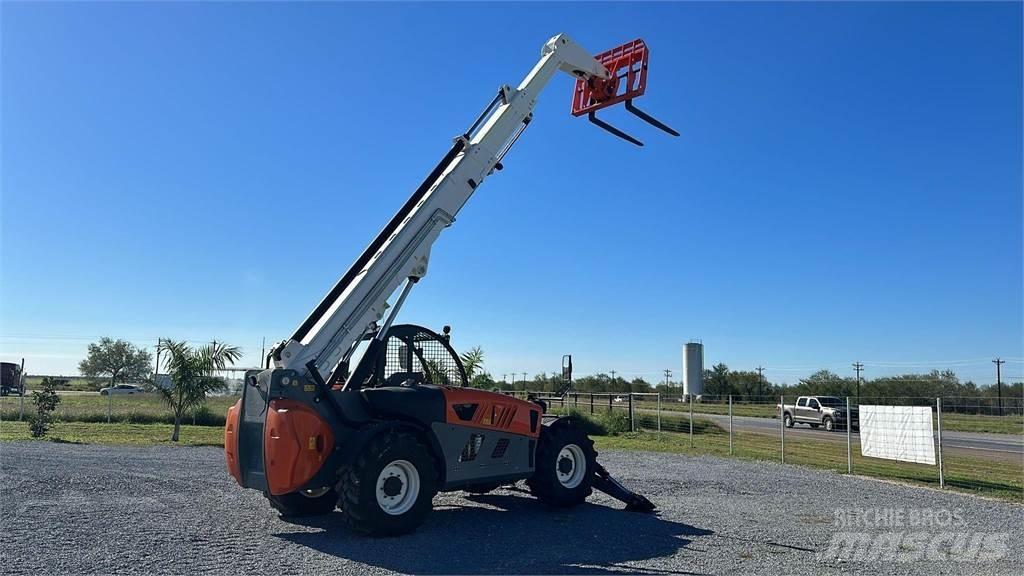 Snorkel SR9244 Телескопични товарачи