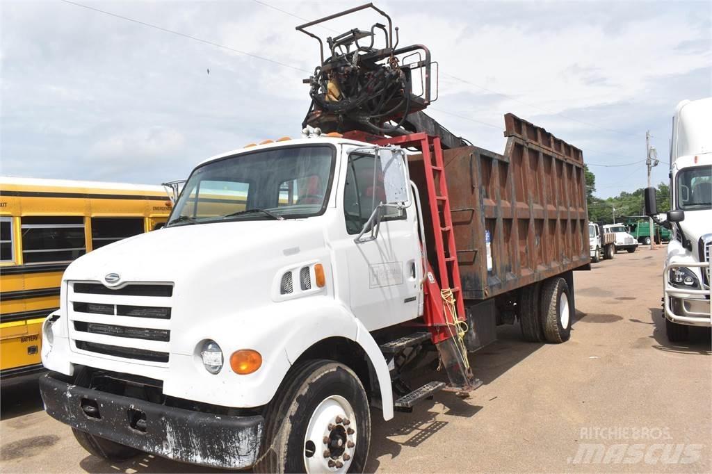 Sterling L7500 Автокранове