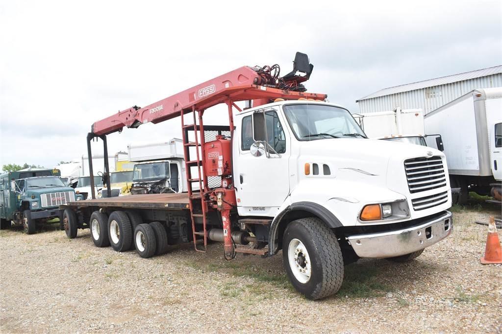 Sterling LT9500 Автокранове