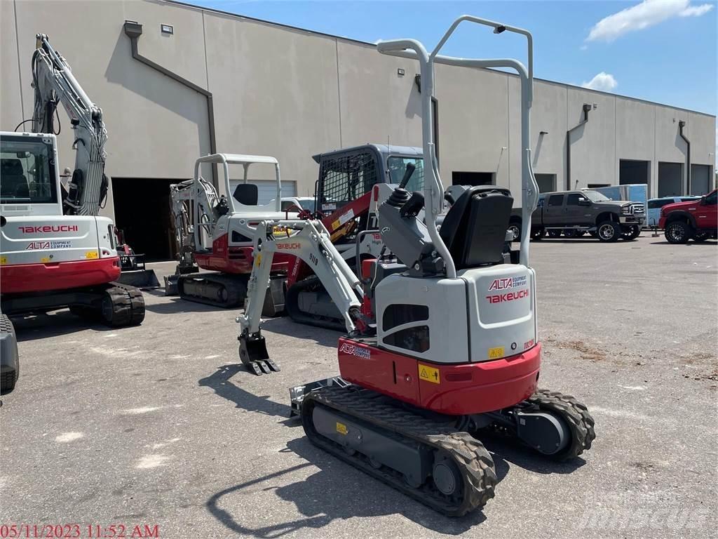 Takeuchi TB210R Мини екскаватори < 7 т
