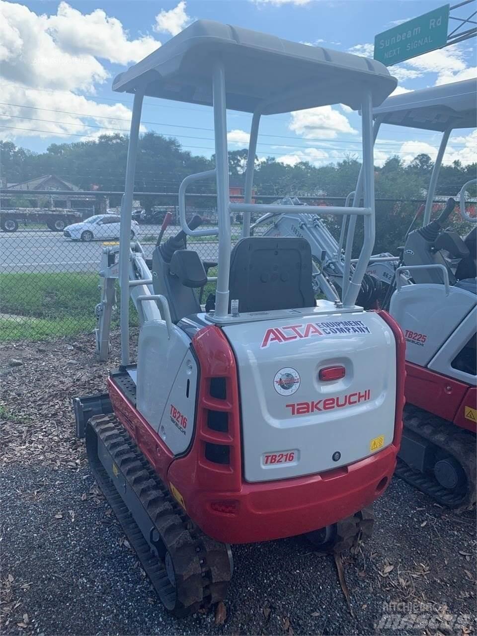 Takeuchi TB216 Мини екскаватори < 7 т