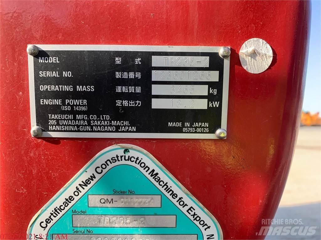 Takeuchi TB235-2 Мини екскаватори < 7 т