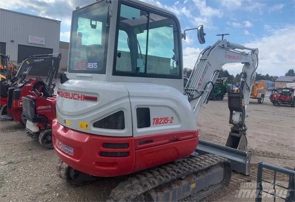 Takeuchi TB235-2 Мини екскаватори < 7 т