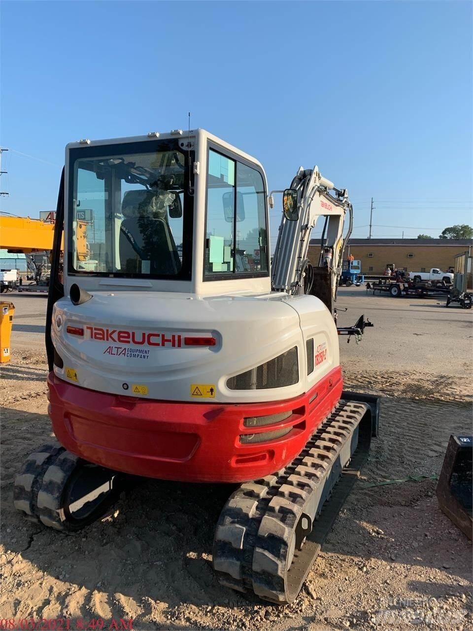 Takeuchi TB250-2 Мини екскаватори < 7 т