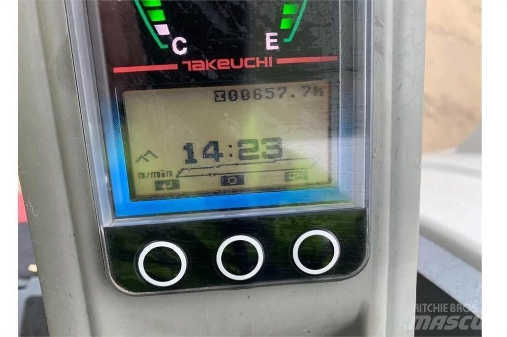 Takeuchi TB250-2 Мини екскаватори < 7 т