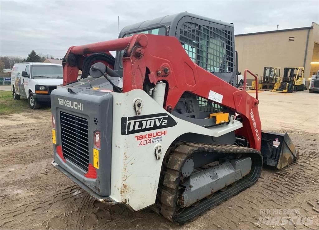 Takeuchi TL10V2 Мини товарачи
