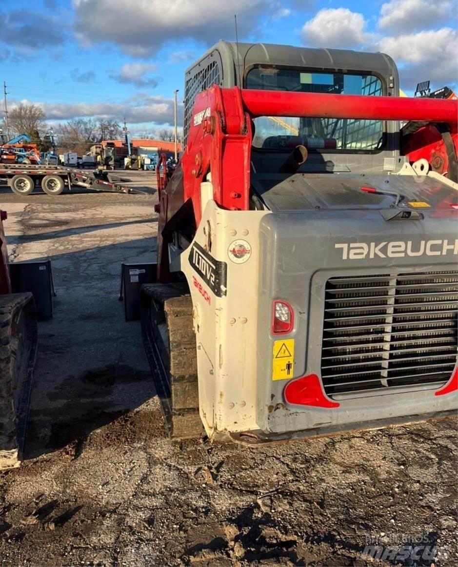 Takeuchi TL10V2 Мини товарачи
