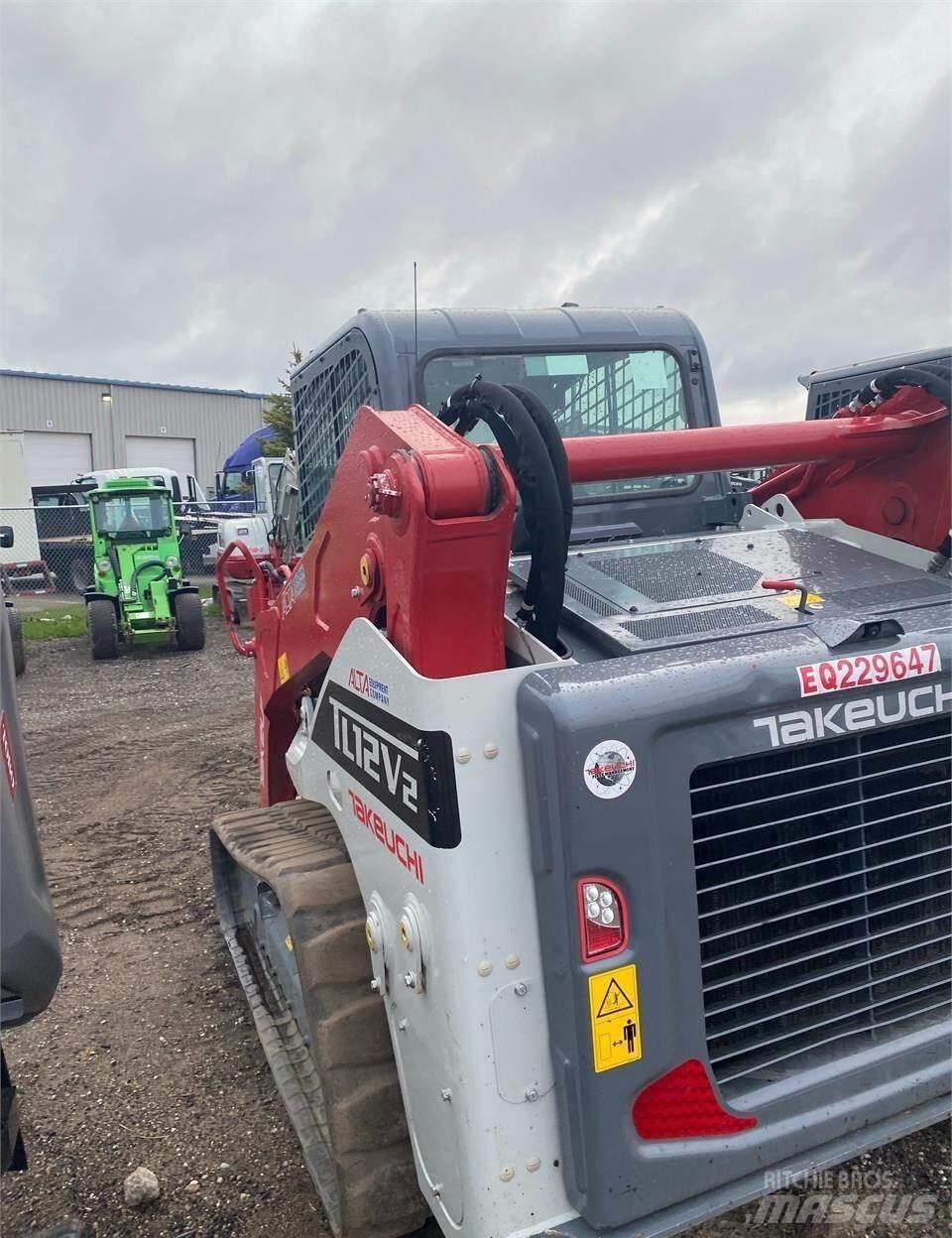 Takeuchi TL12V2 Мини товарачи
