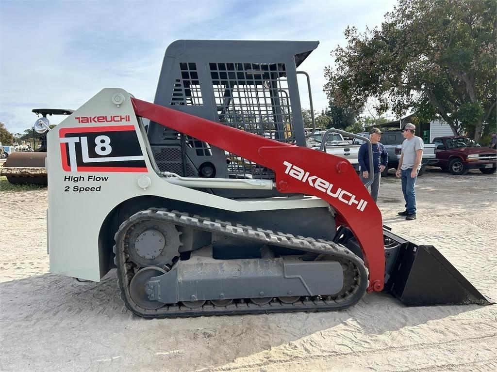 Takeuchi TL8 Мини товарачи
