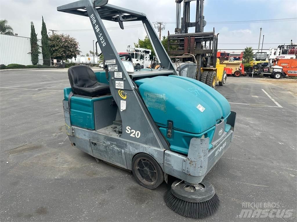 Tennant S20 Автоматични метачки с четки