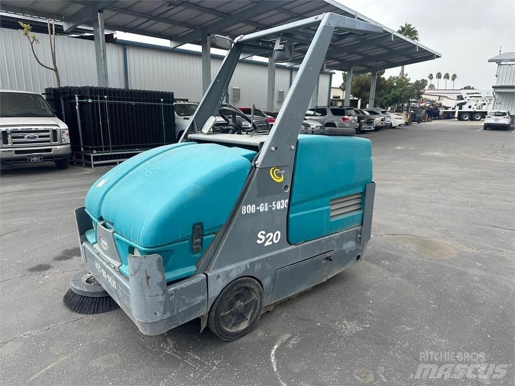 Tennant S20 Автоматични метачки с четки