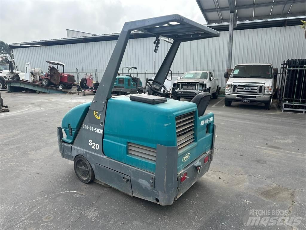 Tennant S20 Автоматични метачки с четки