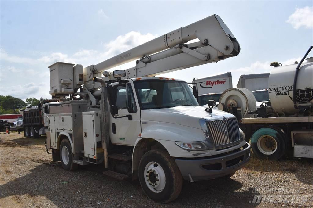 Terex HR46 Моторизирани платформи с талига