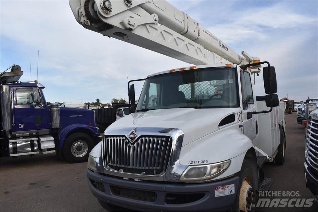 Terex HRX55 Моторизирани платформи с талига