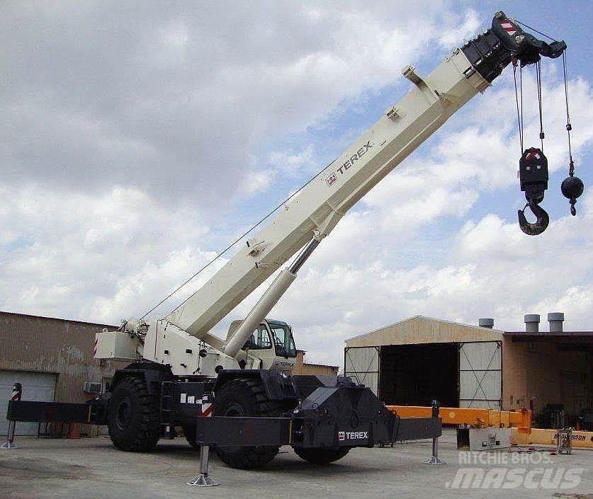 Terex RT130 Кранове за тежък терен