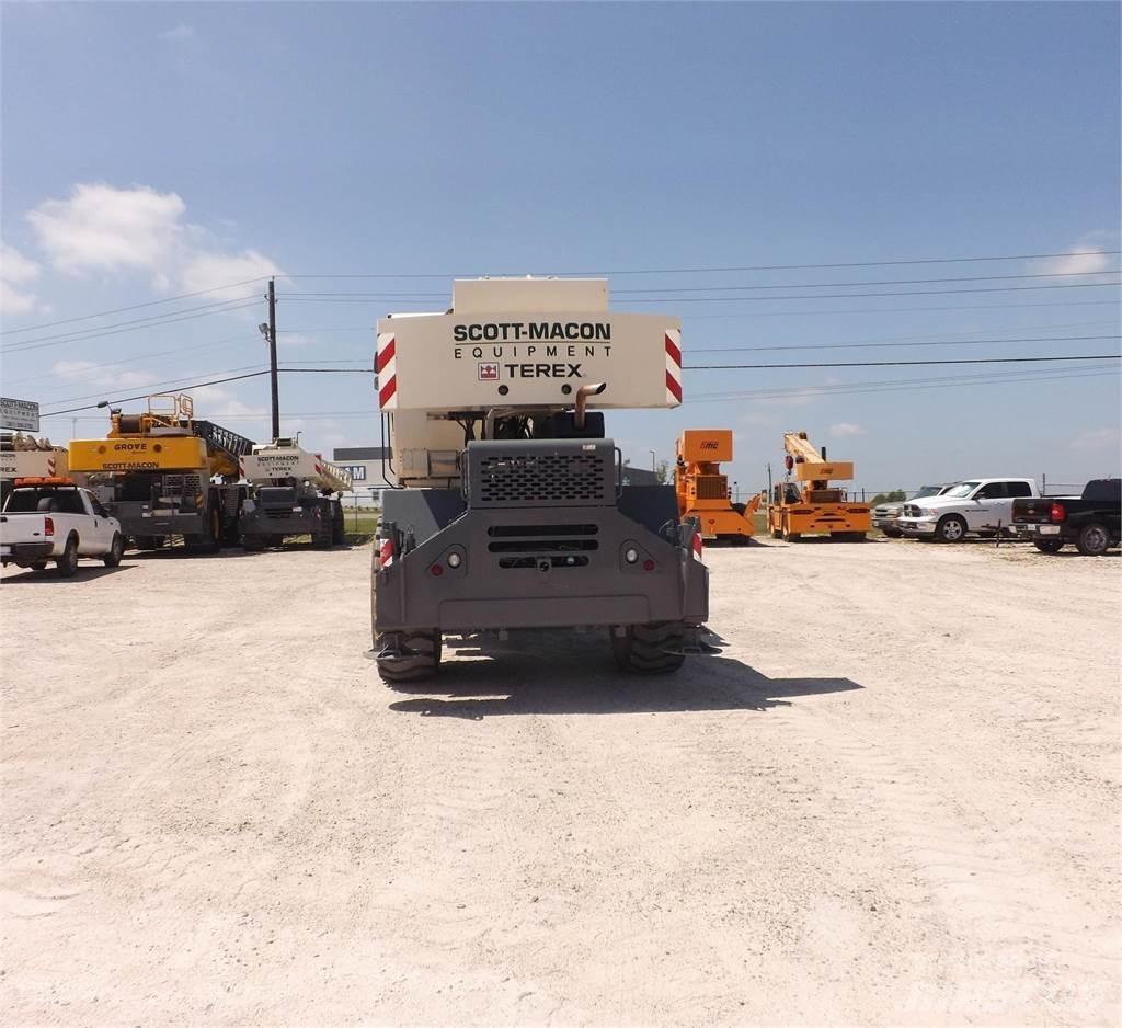 Terex RT230-2 Кранове за тежък терен