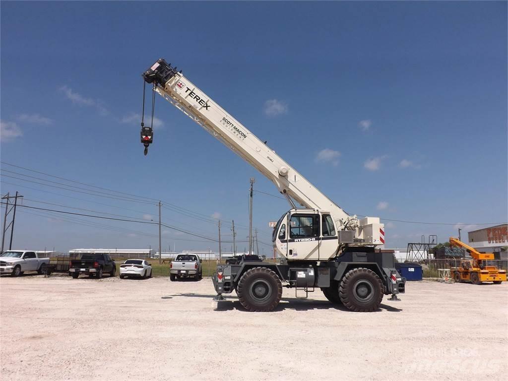 Terex RT230-2 Кранове за тежък терен
