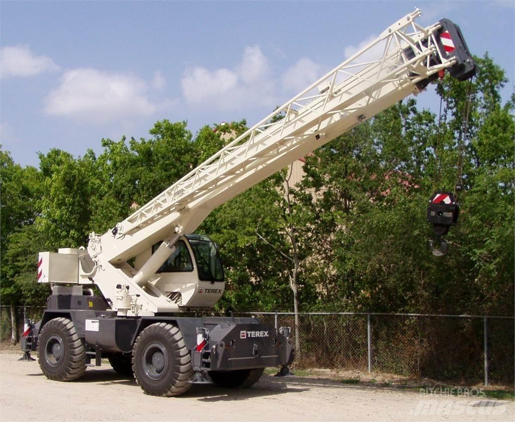 Terex RT230-2 Кранове за тежък терен
