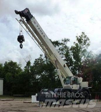Terex RT670 Кранове за тежък терен