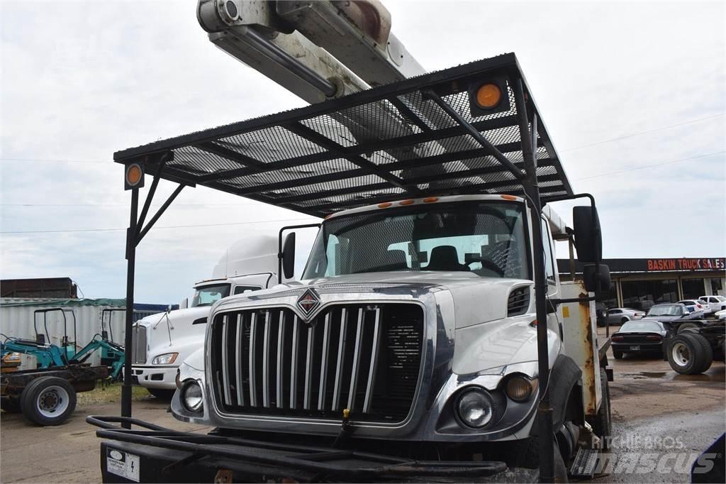 Terex XT PRO 60 Моторизирани платформи с талига