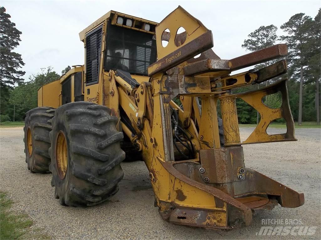 Tigercat 718E Секачи
