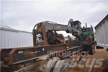 Timberjack 330 Горски ремаркета
