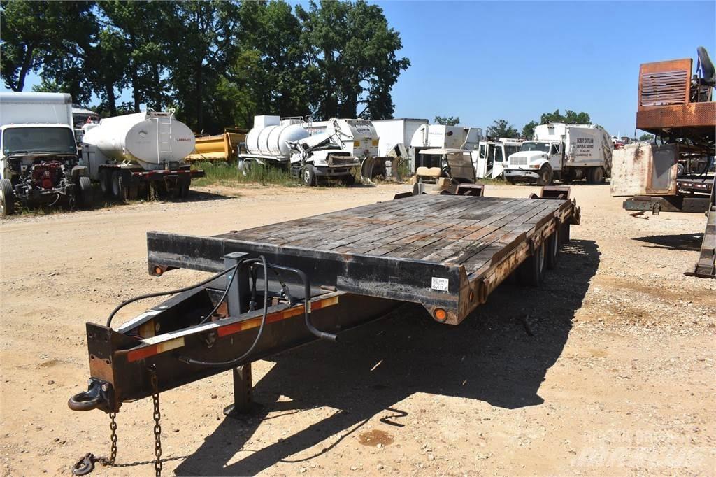 TOWMASTER  Нискотоварни полуремаркета
