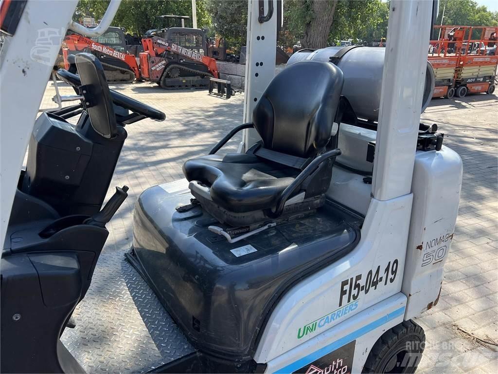 UniCarriers AF50 Вилични кари-повдигачи - други