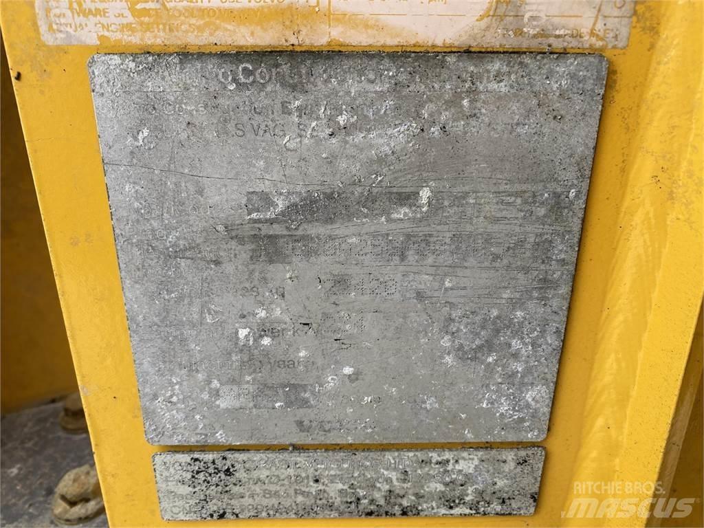 Volvo A25G Дъмпери/моторни превозни средства