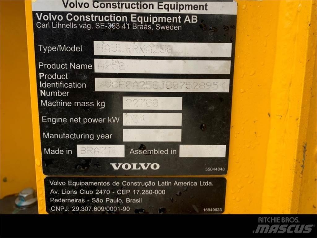 Volvo A25G Дъмпери/моторни превозни средства