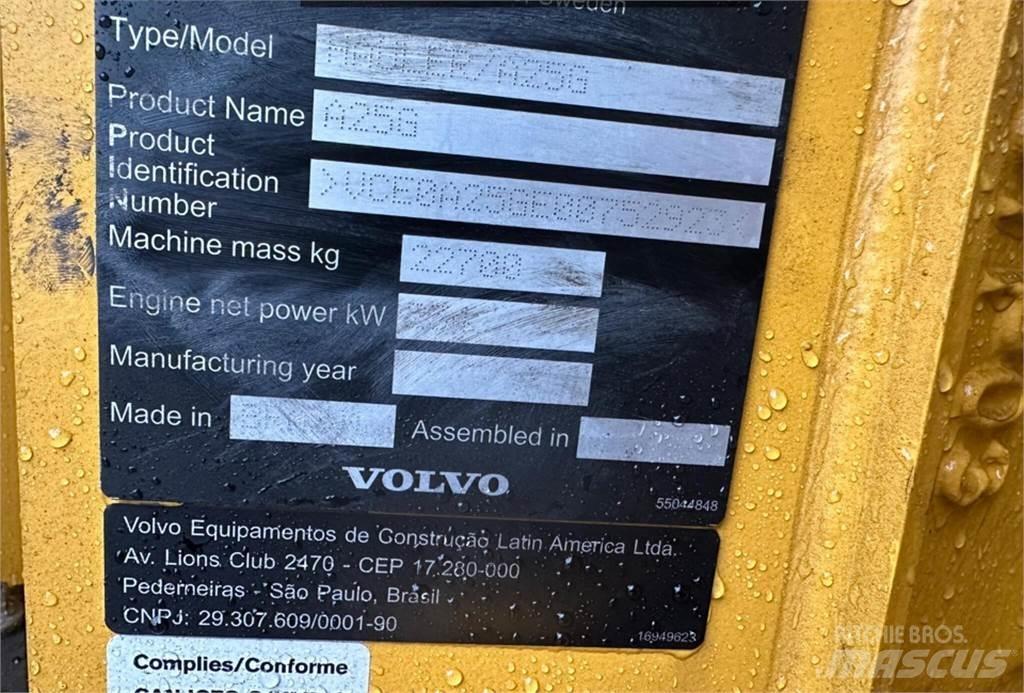 Volvo A25G Дъмпери/моторни превозни средства