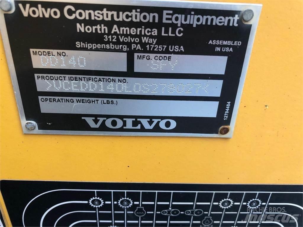 Volvo DD140 Двойни барабанни ролки
