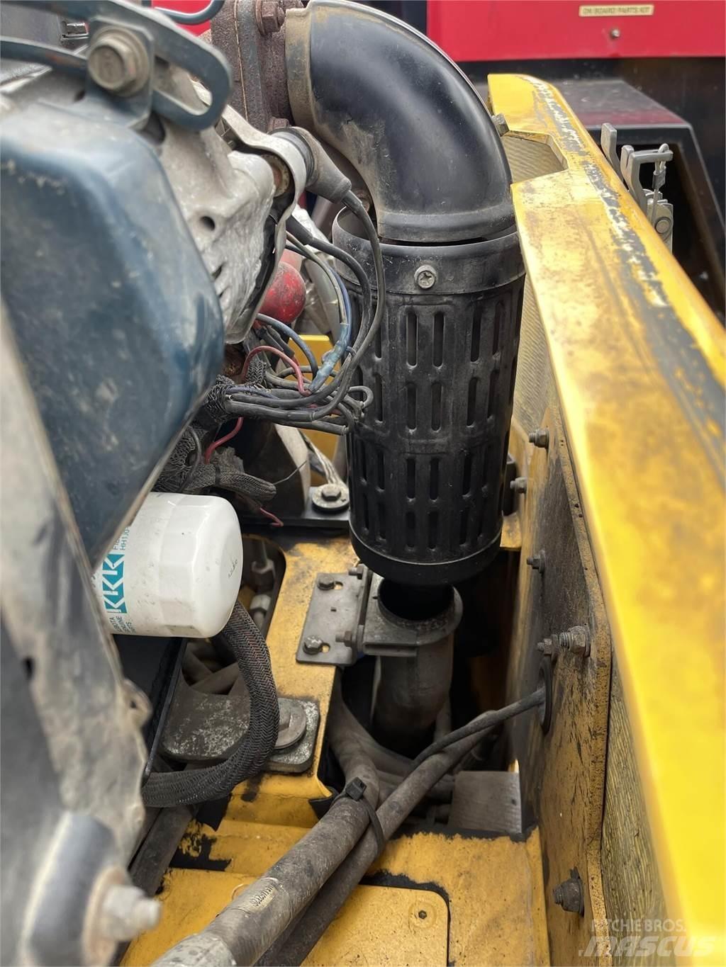 Volvo DD15 Двойни барабанни ролки
