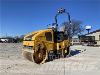 Volvo DD25B Двойни барабанни ролки
