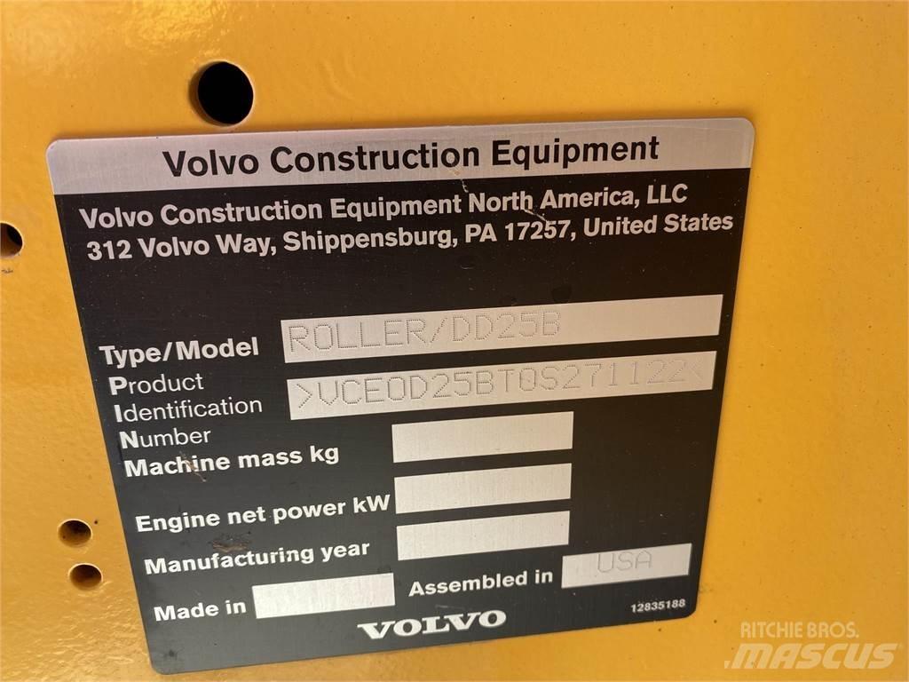 Volvo DD25B Двойни барабанни ролки
