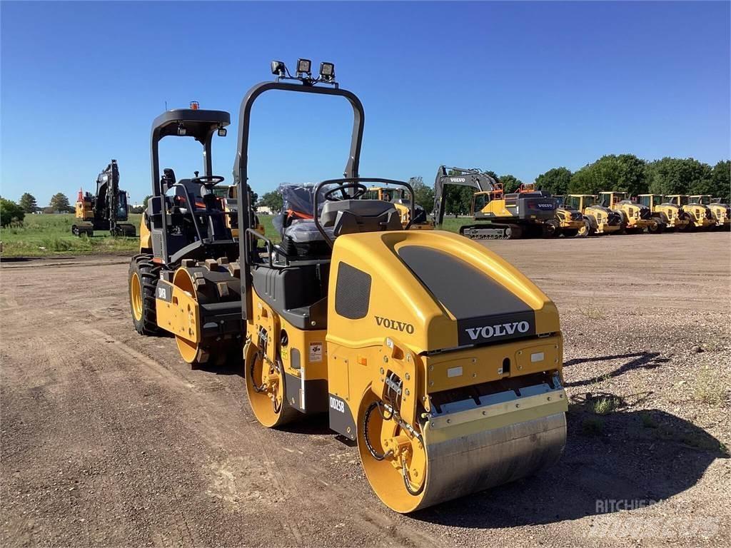 Volvo DD25B Двойни барабанни ролки
