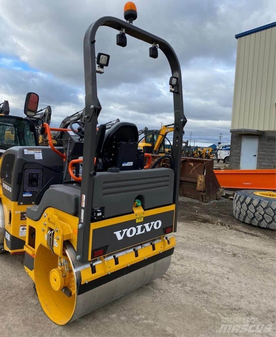Volvo DD30B Двойни барабанни ролки
