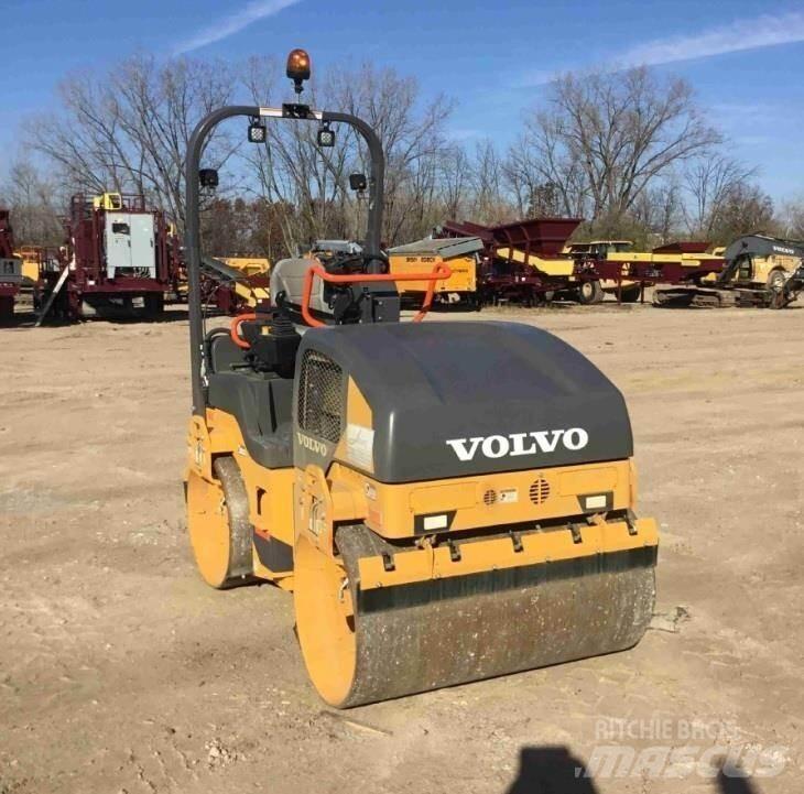 Volvo DD35B Двойни барабанни ролки
