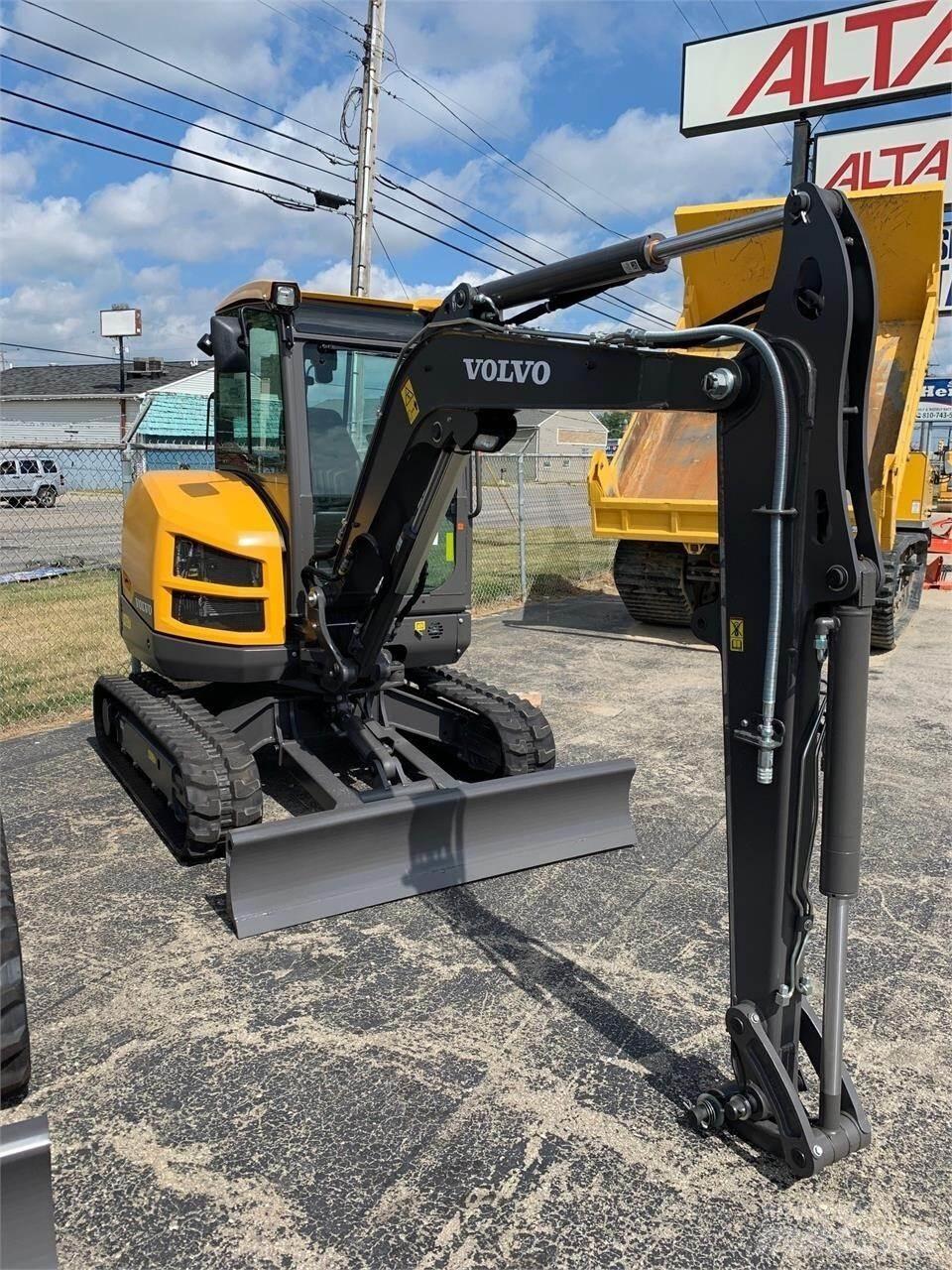 Volvo EC35D Мини екскаватори < 7 т