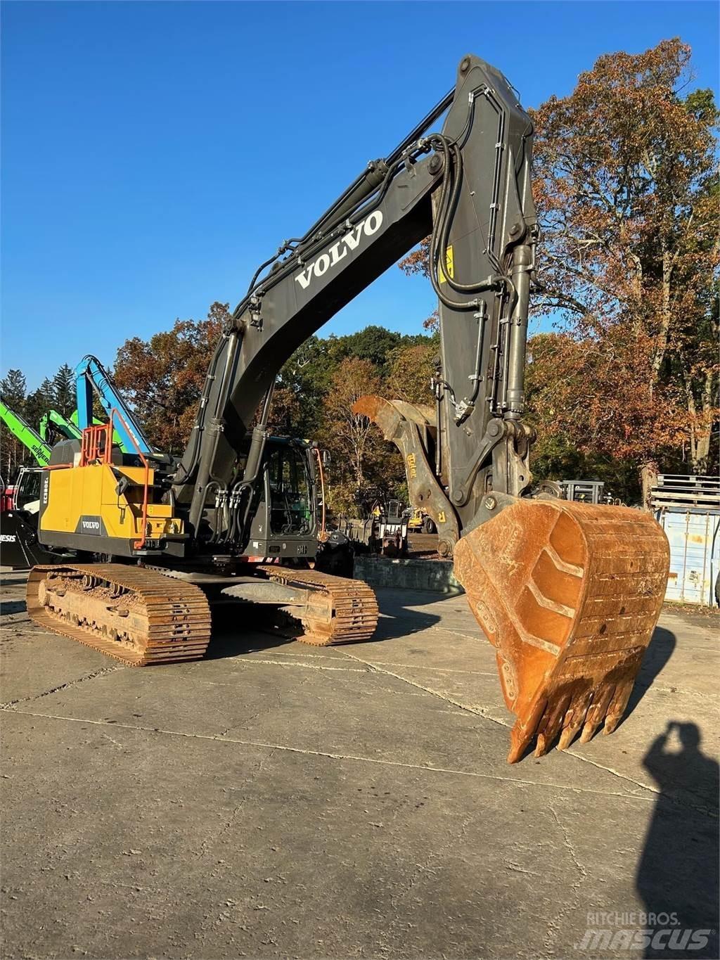 Volvo EC380EL Верижен екскаватор
