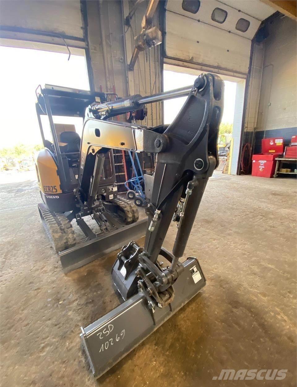 Volvo ECR25D Мини екскаватори < 7 т
