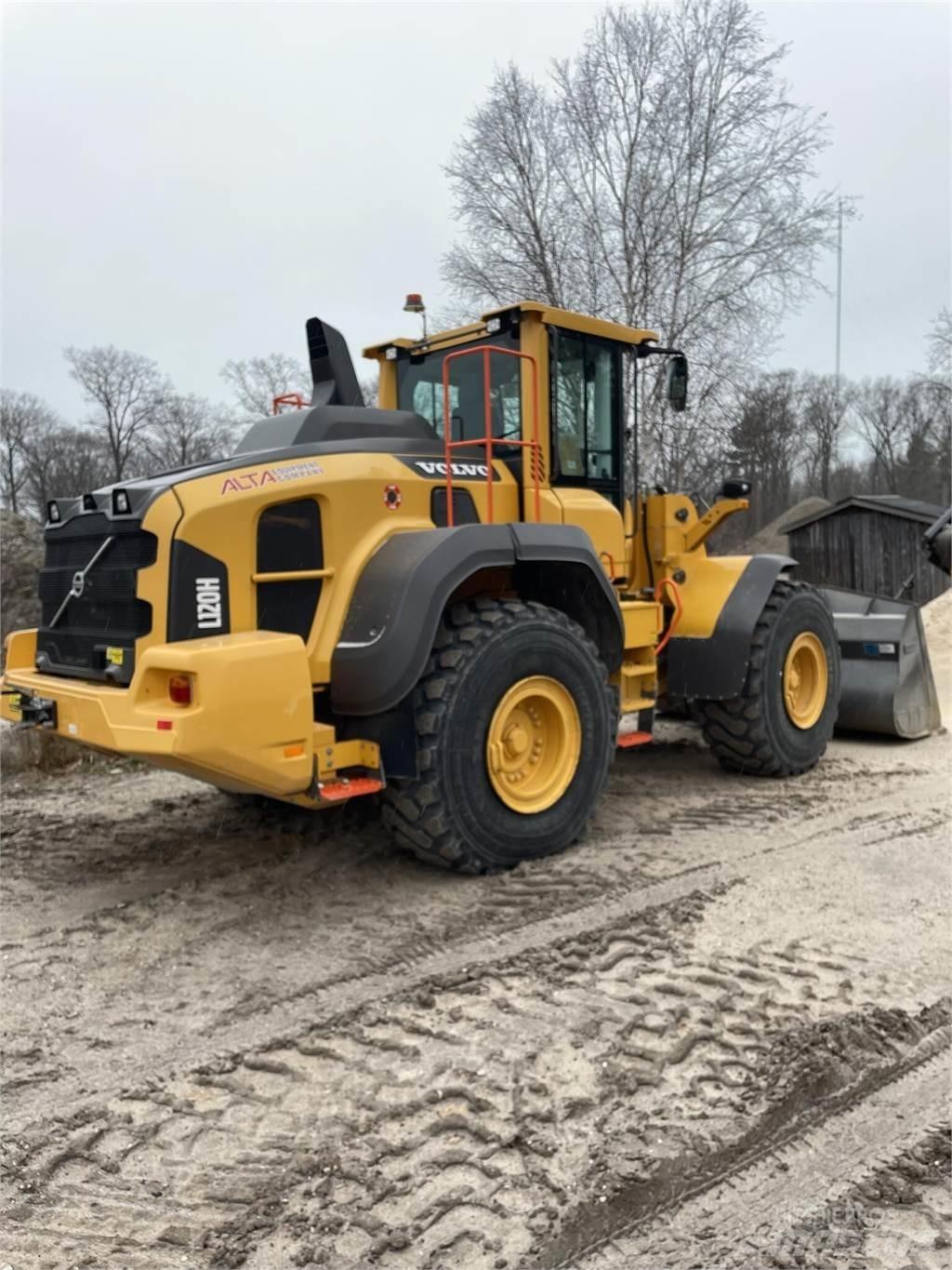 Volvo L120H Колесни товарачи