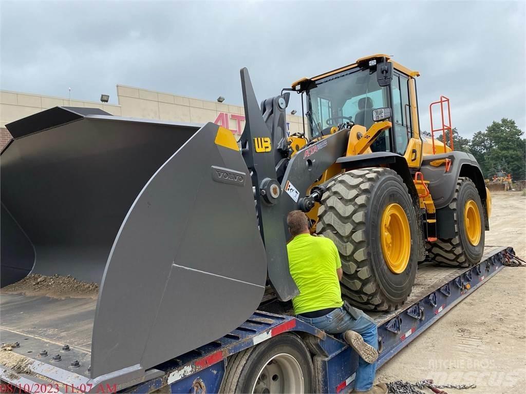 Volvo L120H Колесни товарачи