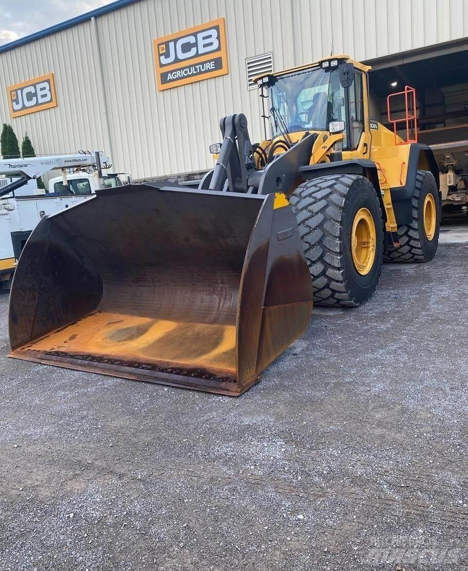 Volvo L220H Колесни товарачи