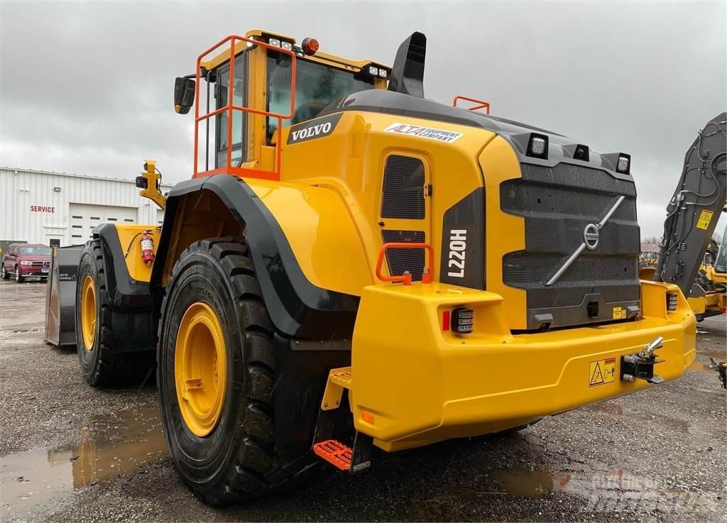 Volvo L220H Колесни товарачи
