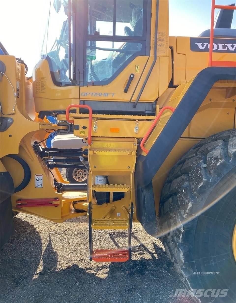 Volvo L220H Колесни товарачи